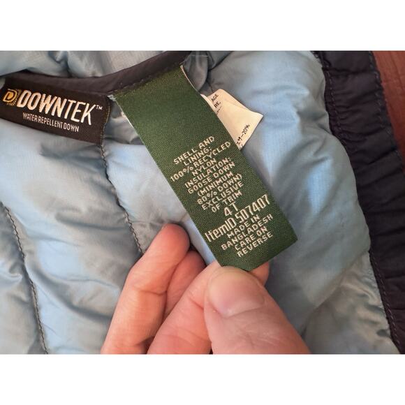 LL Bean Ultralight 650 Goose Down Puffer Jacket Navy Blue Toddler Size 4T - Picture 9 of 14